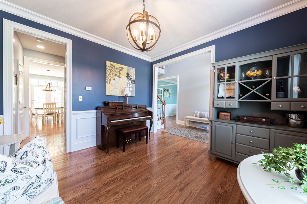 705 Braddock Court