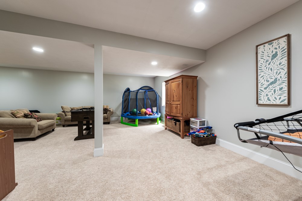 705 Braddock Court