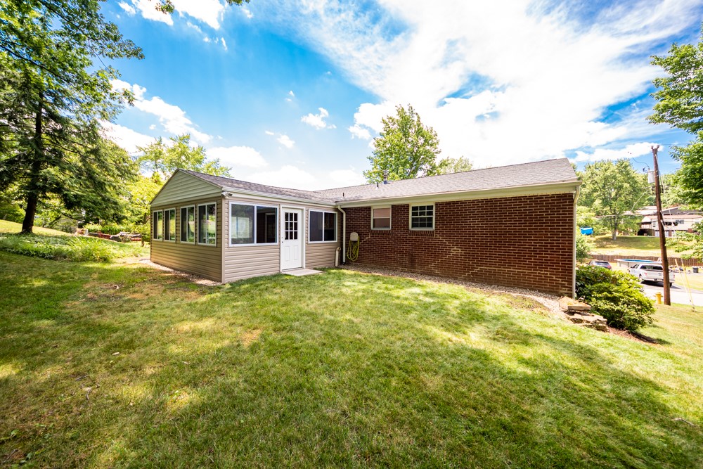 1433 Balsam Drive