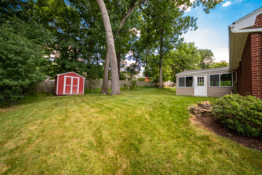 1433 Balsam Drive