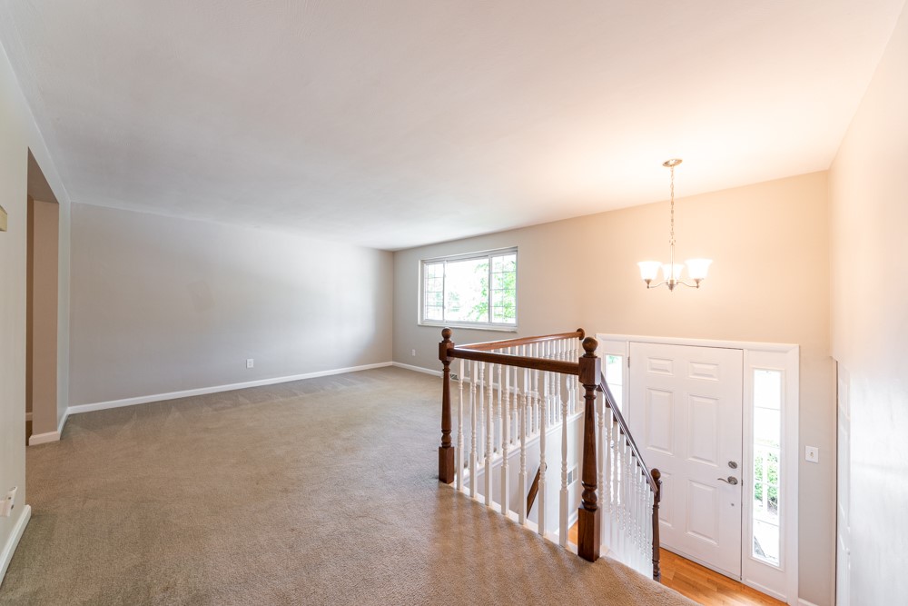 1433 Balsam Drive