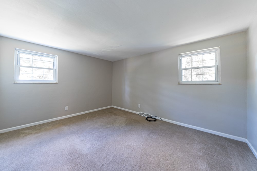 1433 Balsam Drive