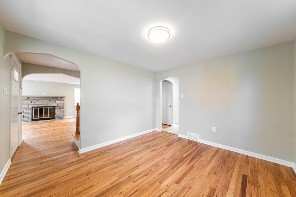 132 Promenade Street