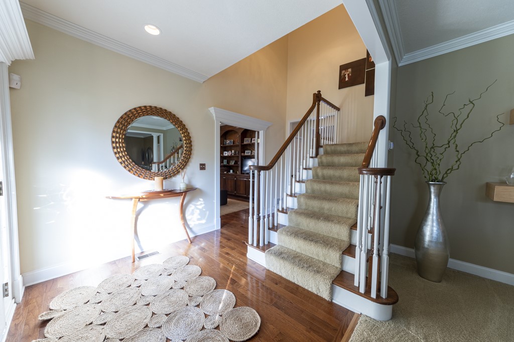 1106 Eleanor Pl