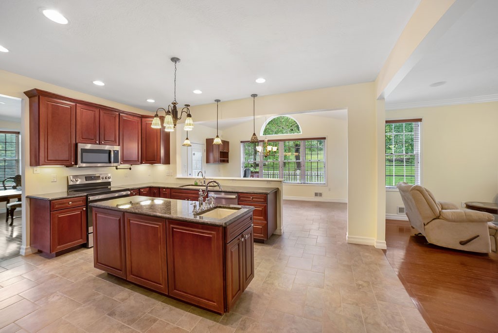 501 Saint George Dr