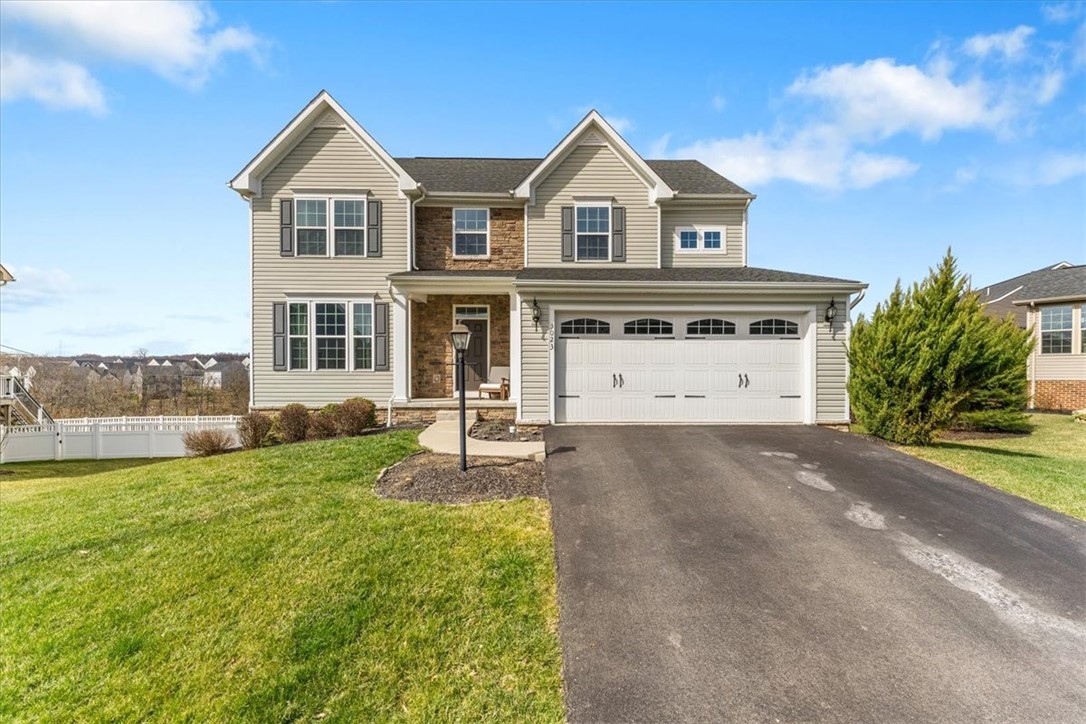 3023 Falcon Drive