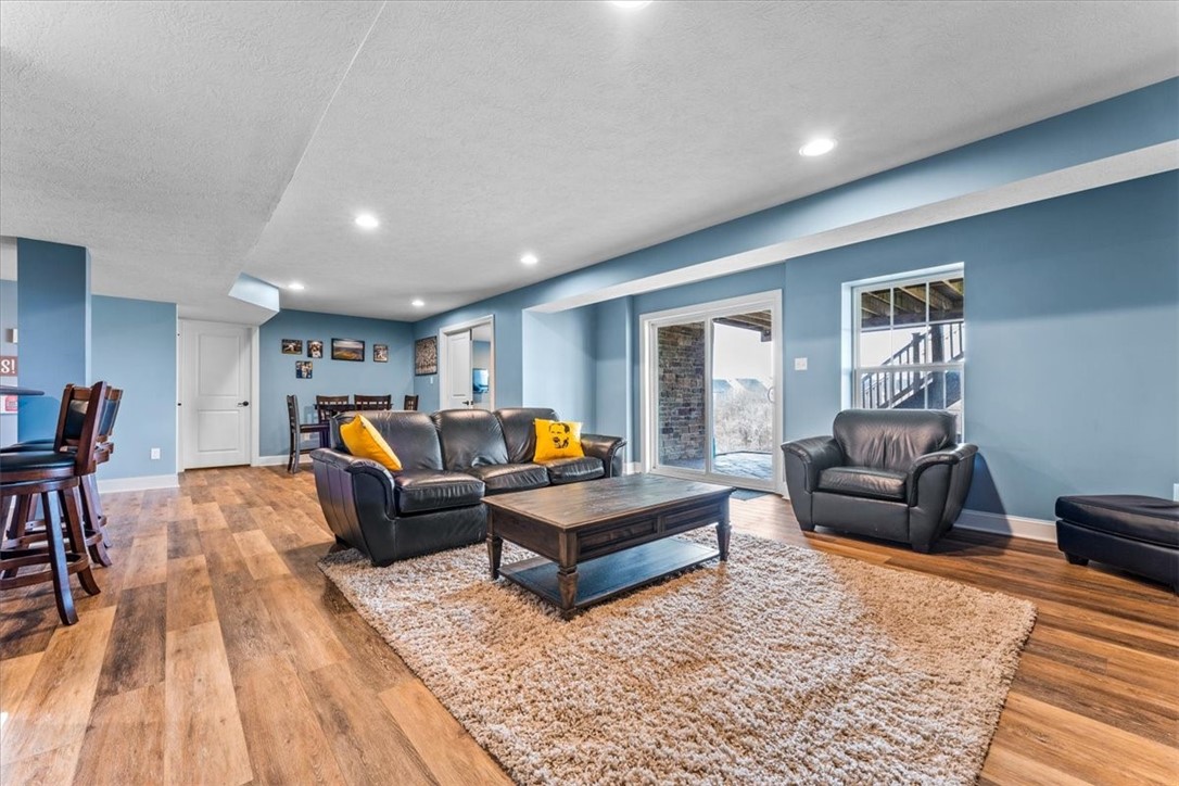 3023 Falcon Drive