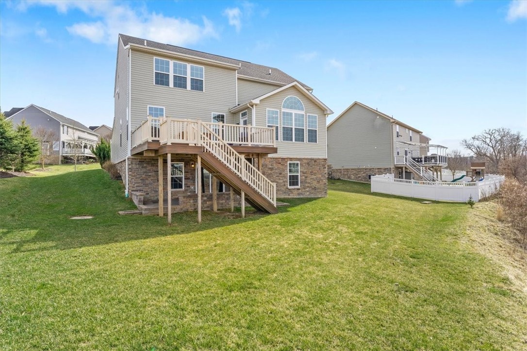 3023 Falcon Drive