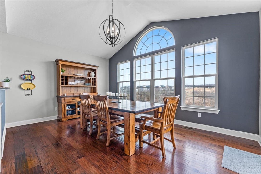 3023 Falcon Drive