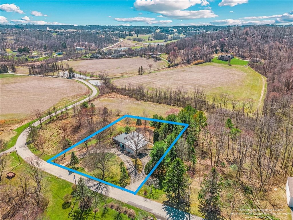 202 Horseshoe Drive