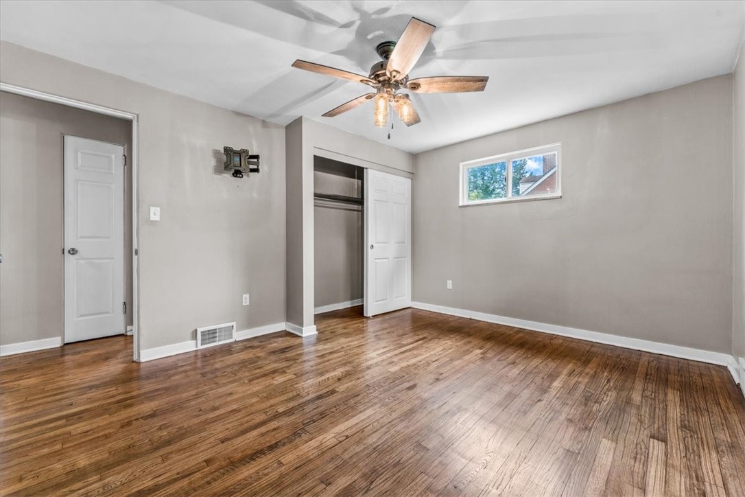 1433 Lakeside Drive