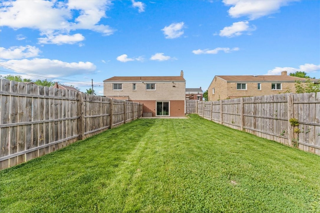 3661 Longview Drive
