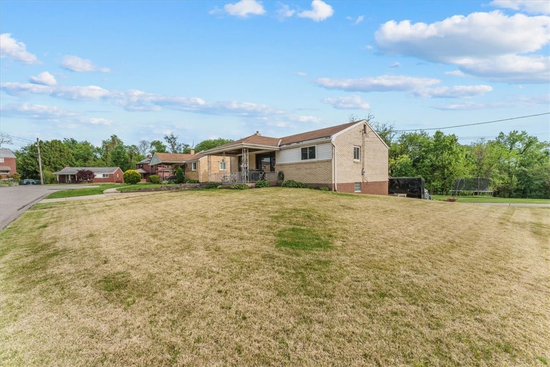 3661 Longview Drive