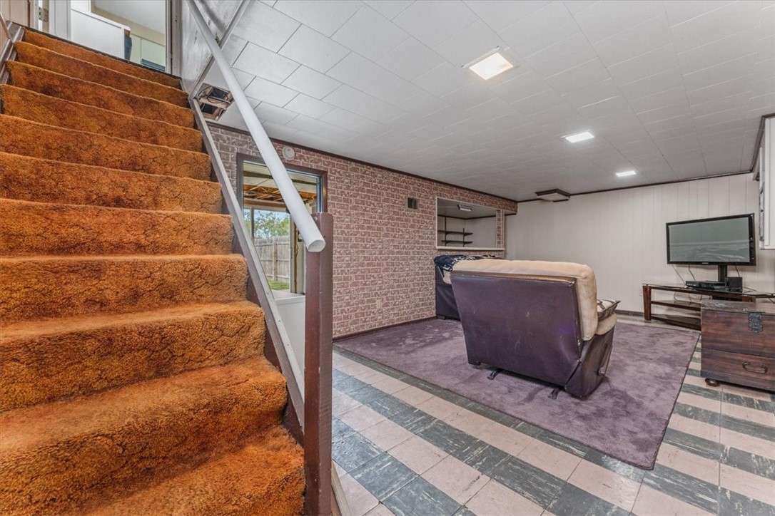 3661 Longview Drive