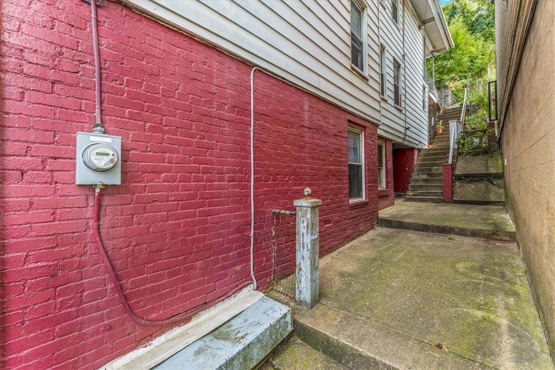 408 Saline Street