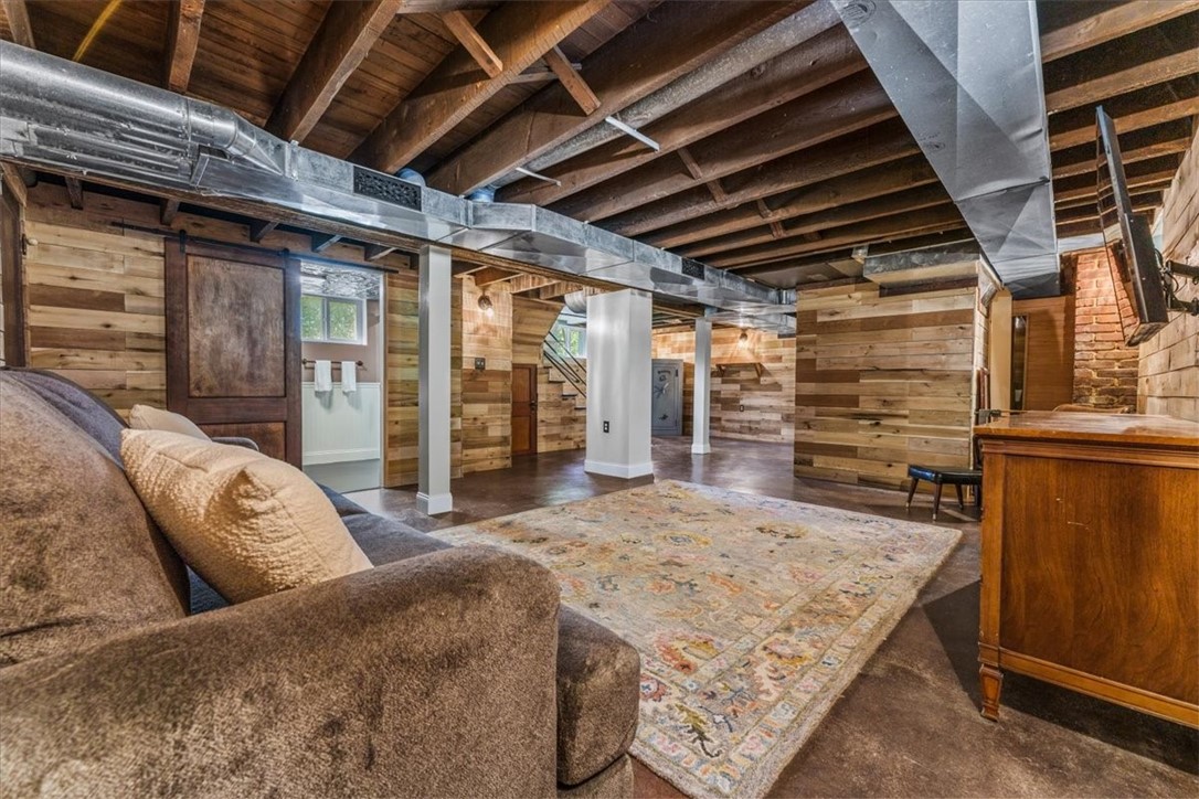 416 Pine Run Road