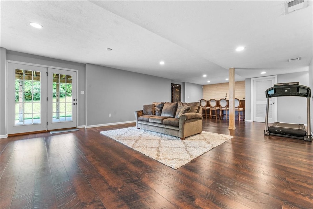 207 Gabriel Dr