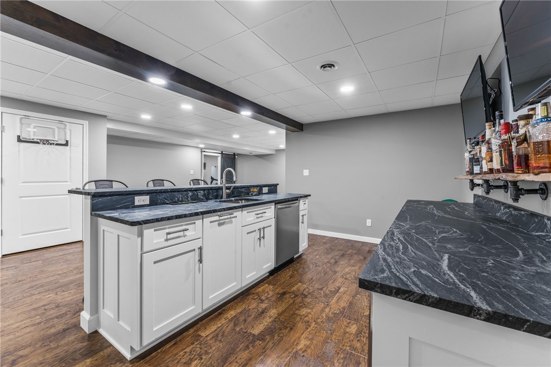 3010 Falcon Drive