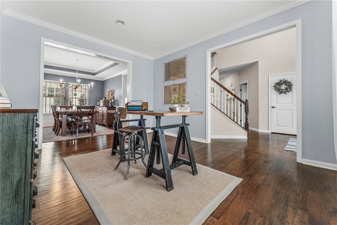 3010 Falcon Drive