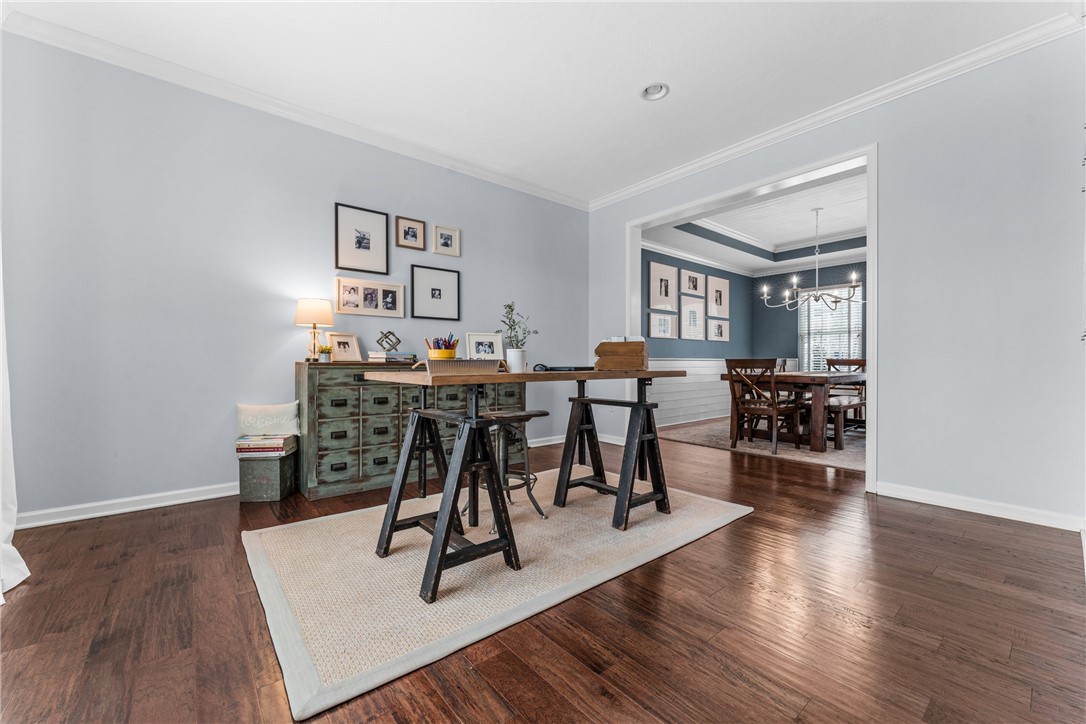 3010 Falcon Drive