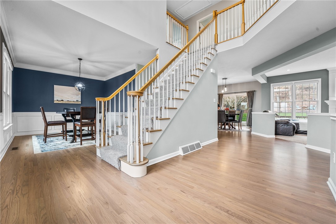 5033 Northfield Drive