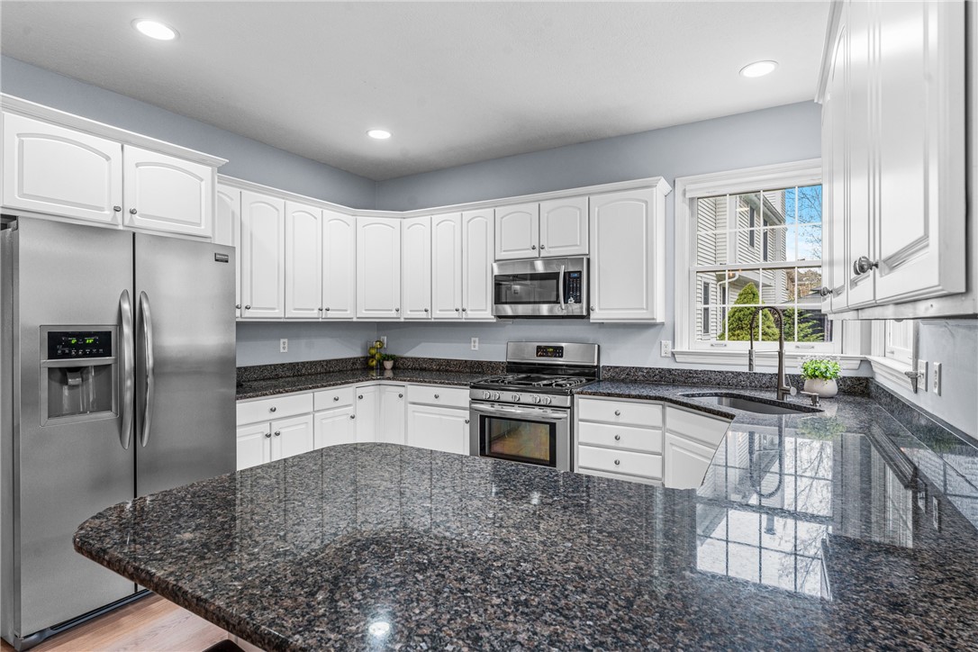 5033 Northfield Drive