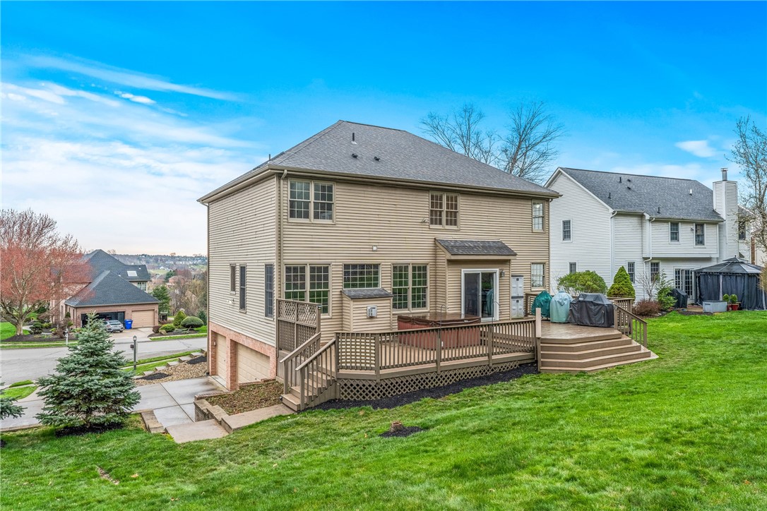 5033 Northfield Drive