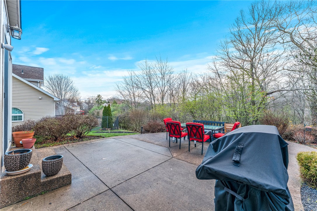 151 Creek Side Dr