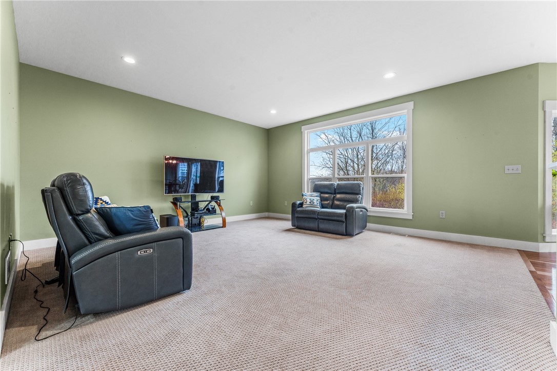 151 Creek Side Dr