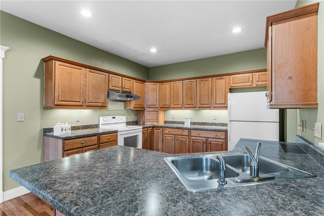 151 Creek Side Dr