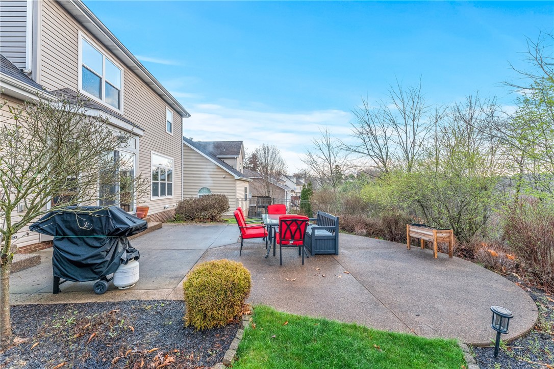 151 Creek Side Dr