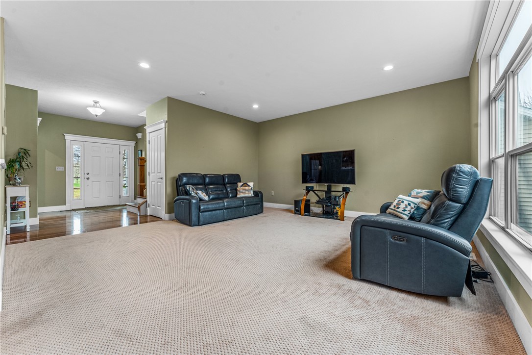 151 Creek Side Dr