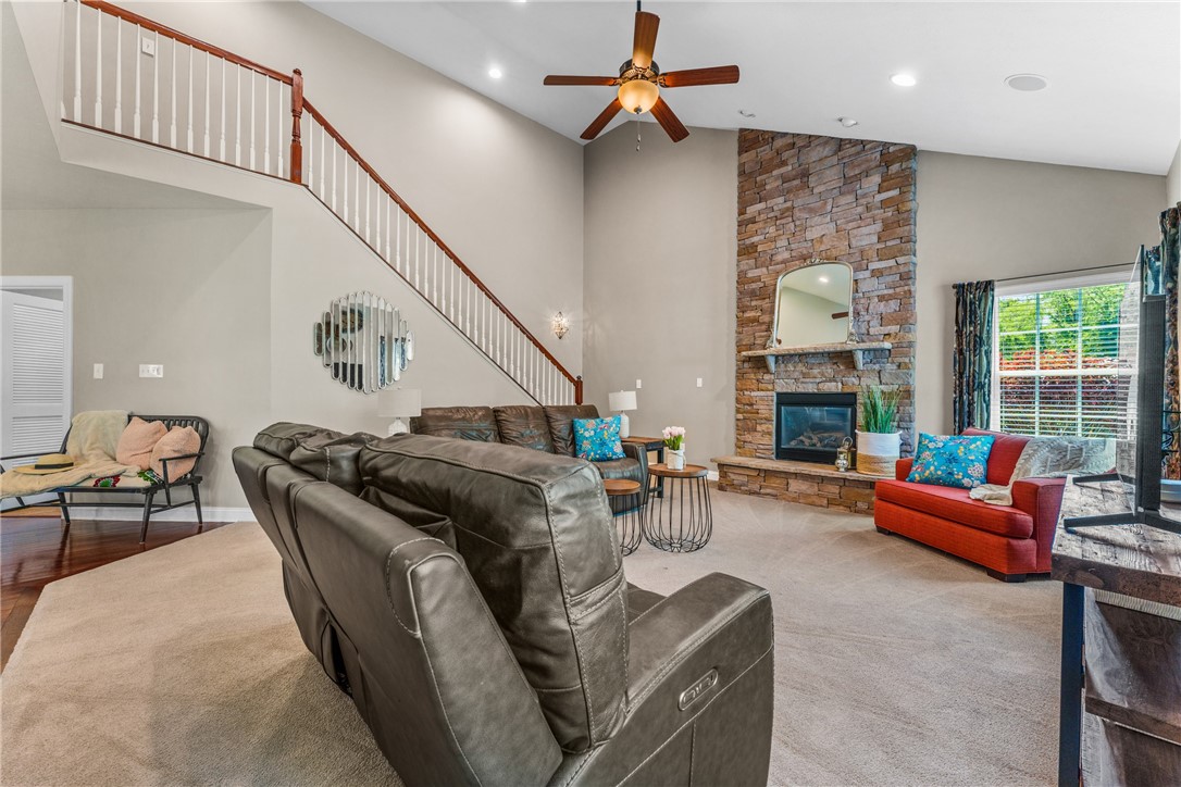 211 Taylor Ridge Lane
