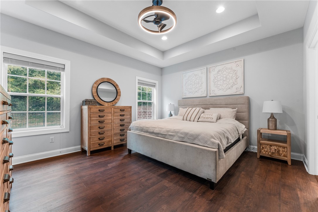 215 Bentbrook Circle