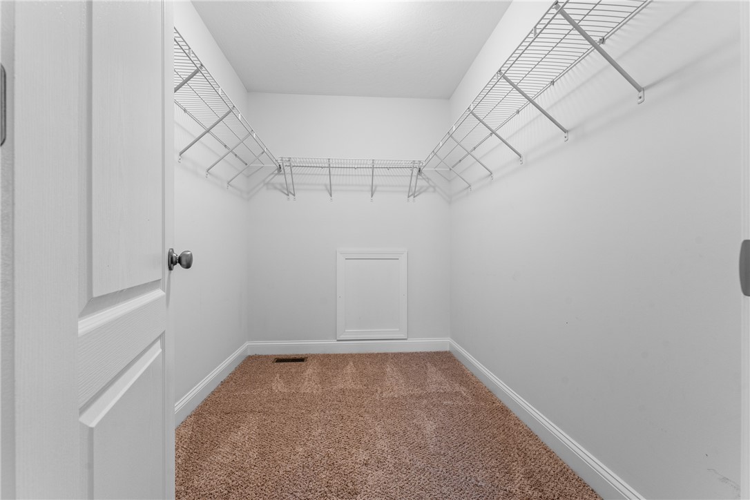 215 Bentbrook Circle