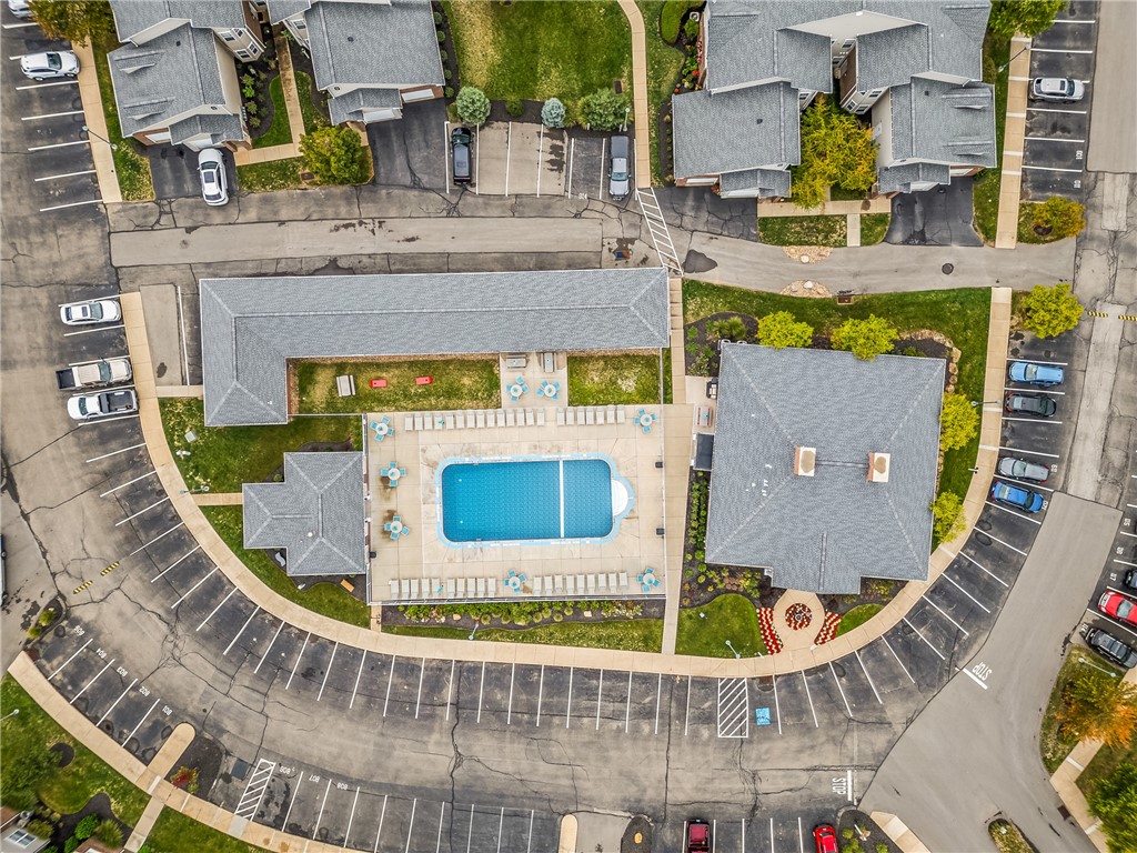 215 Bentbrook Circle