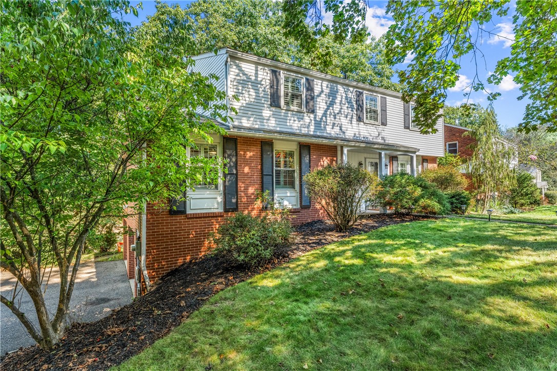2408 E Springwood Drive