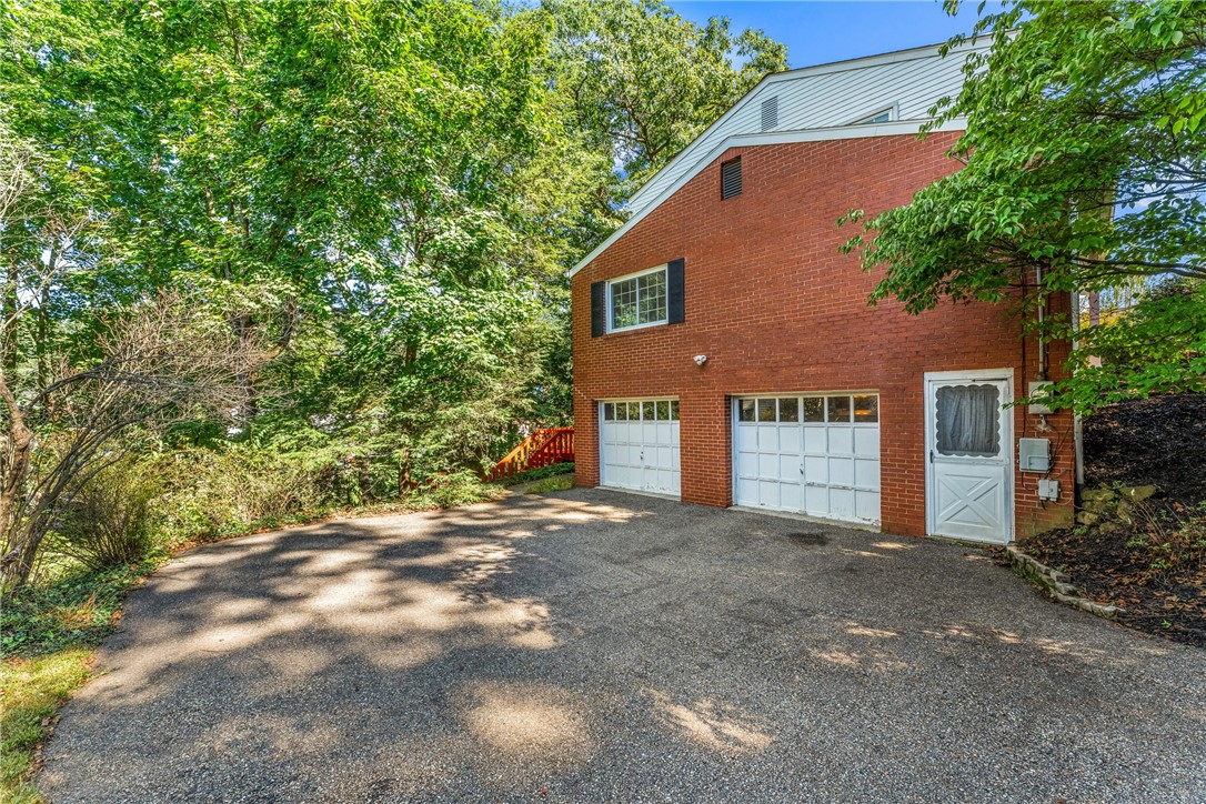 2408 E Springwood Drive