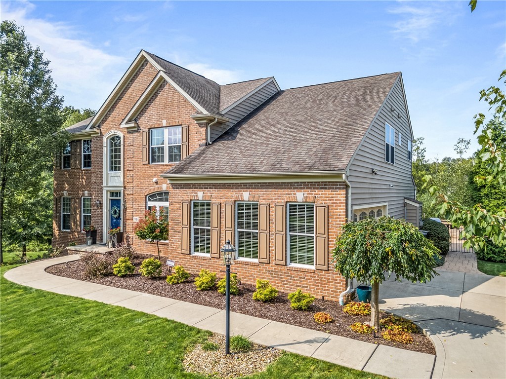 115 Pine Hollow Drive