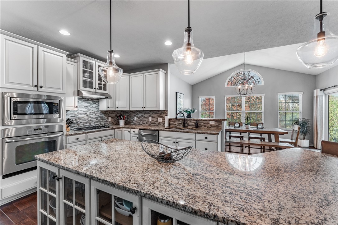 115 Pine Hollow Drive