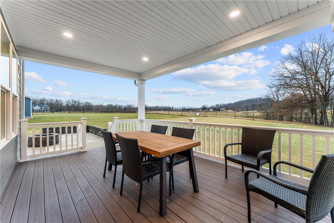 1002 Hawkins Run Drive