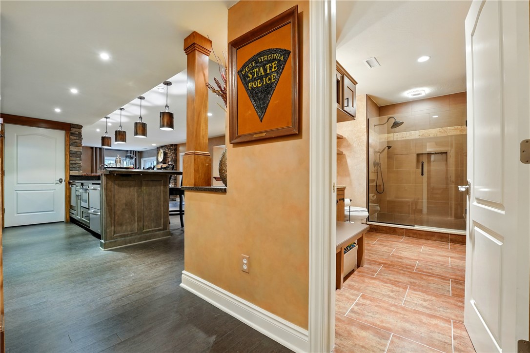 112 Mirage Drive