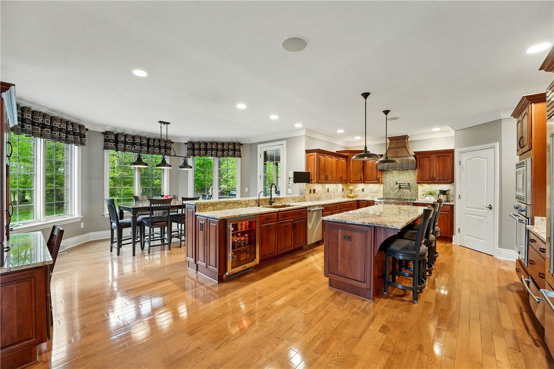 112 Mirage Drive