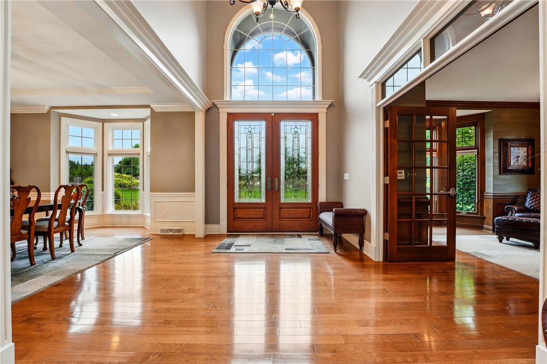 112 Mirage Drive