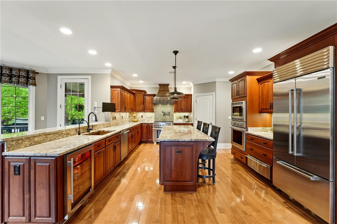 112 Mirage Drive