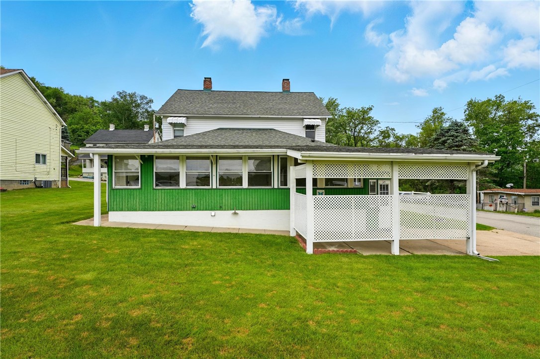 1104 Eisenhower Drive