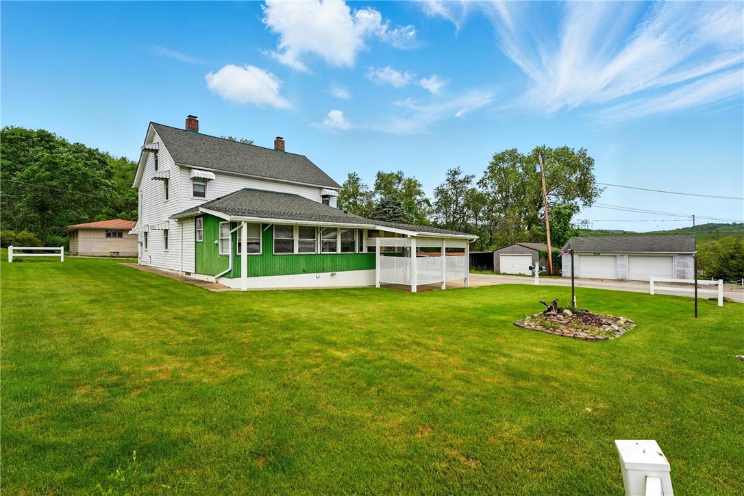 1104 Eisenhower Drive
