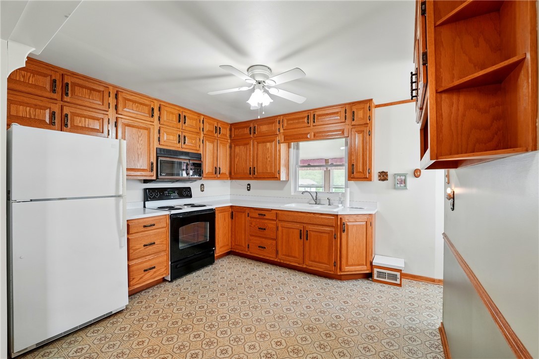 1104 Eisenhower Drive
