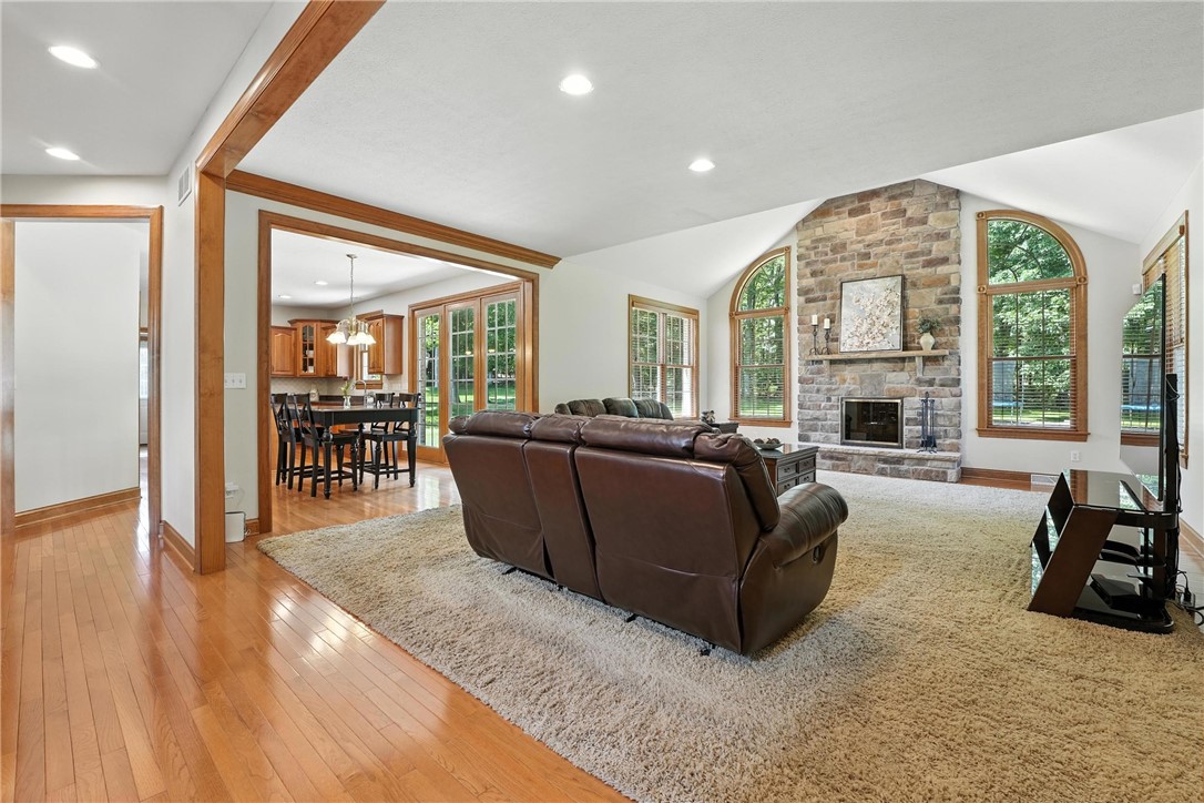 1023 Sophia Lane