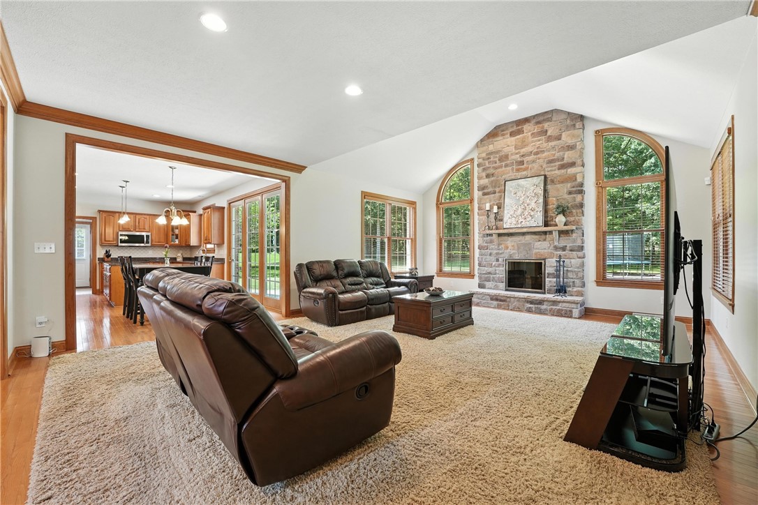 1023 Sophia Lane